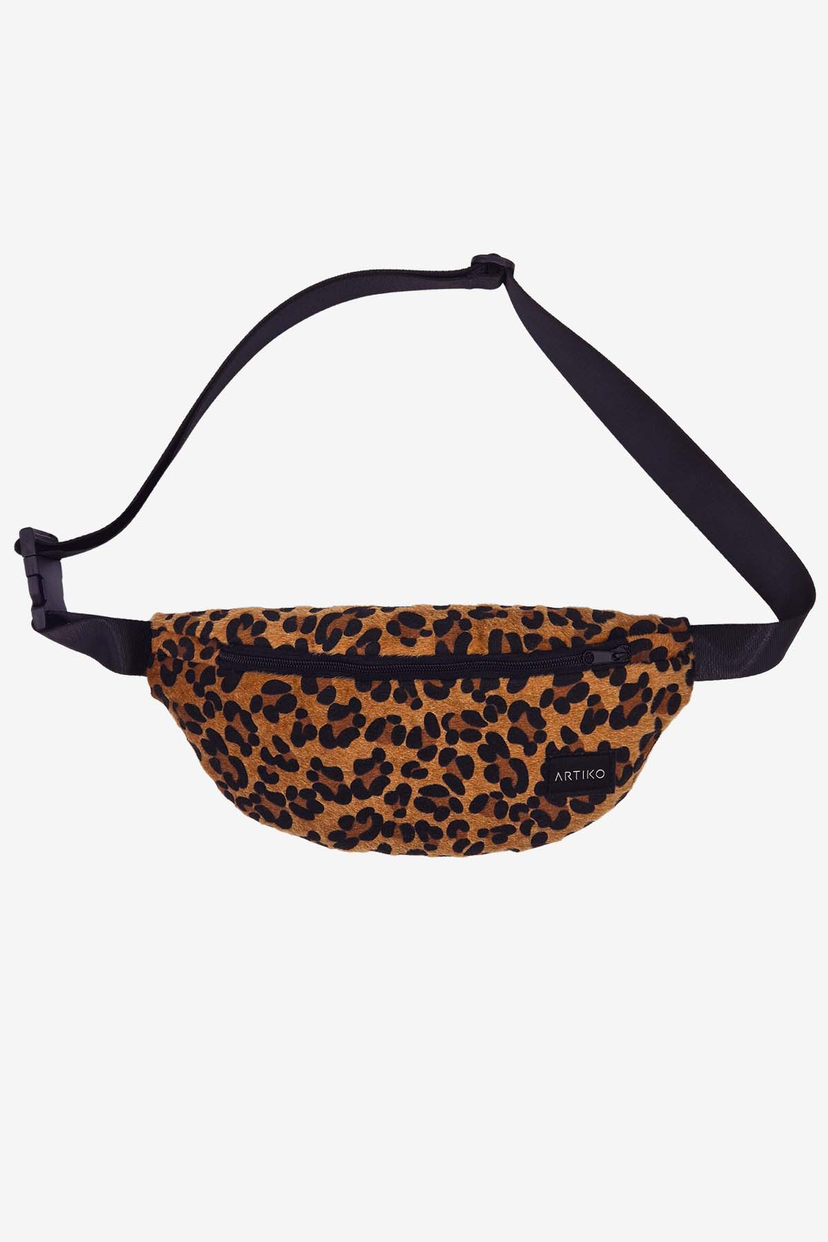 Caroline Banana - Image 2