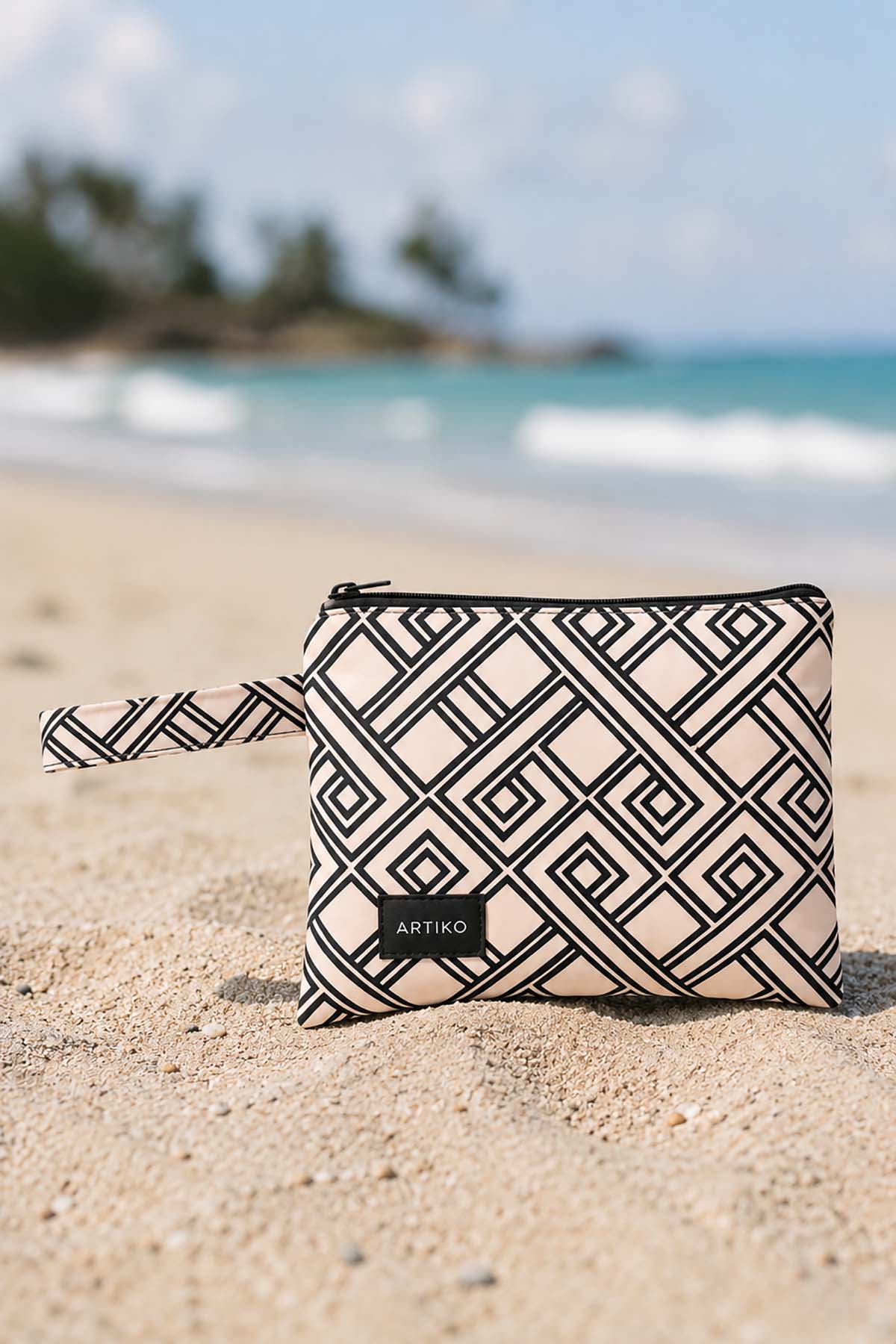 Ariadni Clutch - Image 3